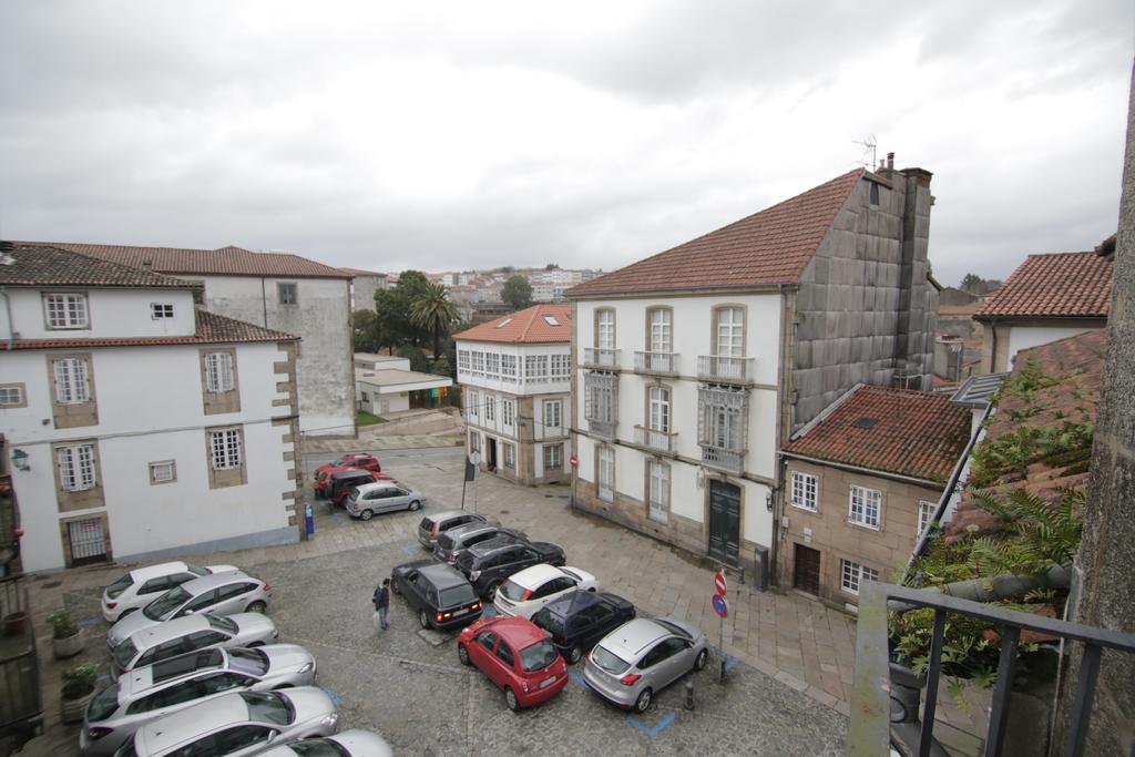 Albergue O Fogar De Teodomiro Santiago de Compostela Bagian luar foto