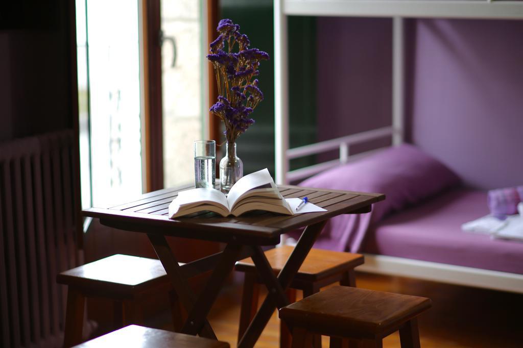 Albergue O Fogar De Teodomiro Santiago de Compostela Bagian luar foto