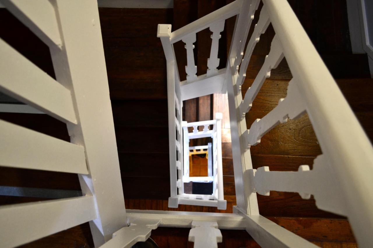 Albergue O Fogar De Teodomiro Santiago de Compostela Bagian luar foto