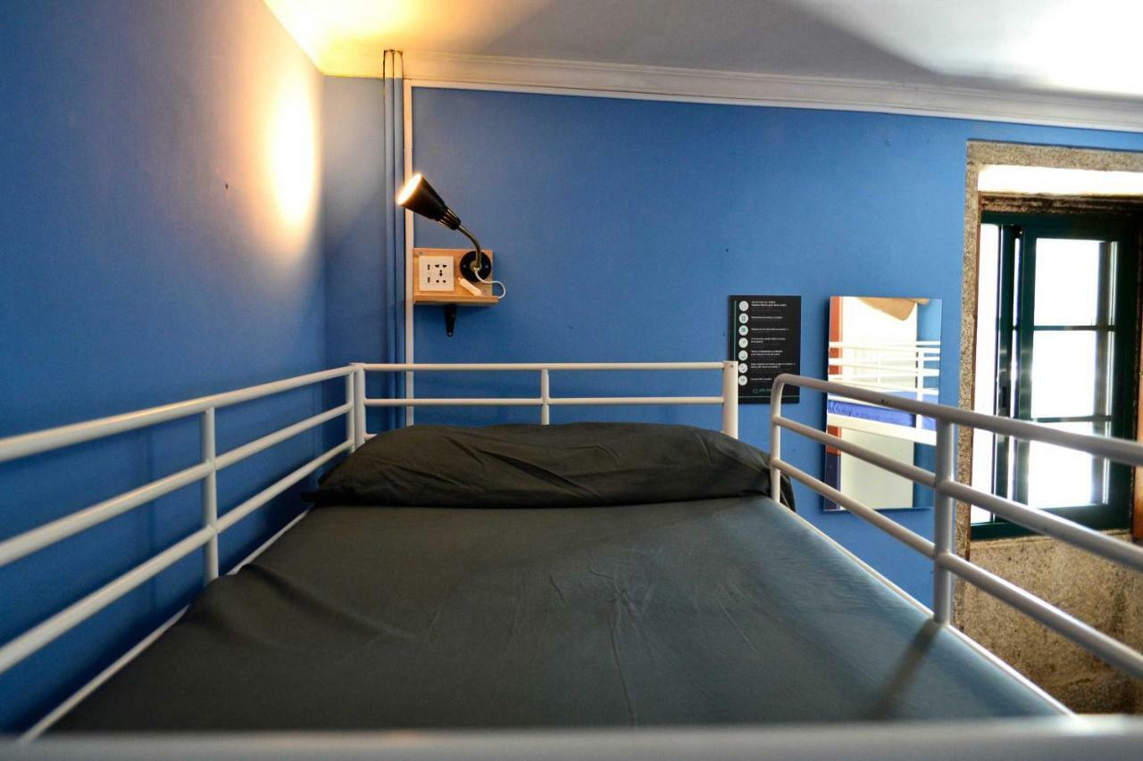 Albergue O Fogar De Teodomiro Santiago de Compostela Bagian luar foto